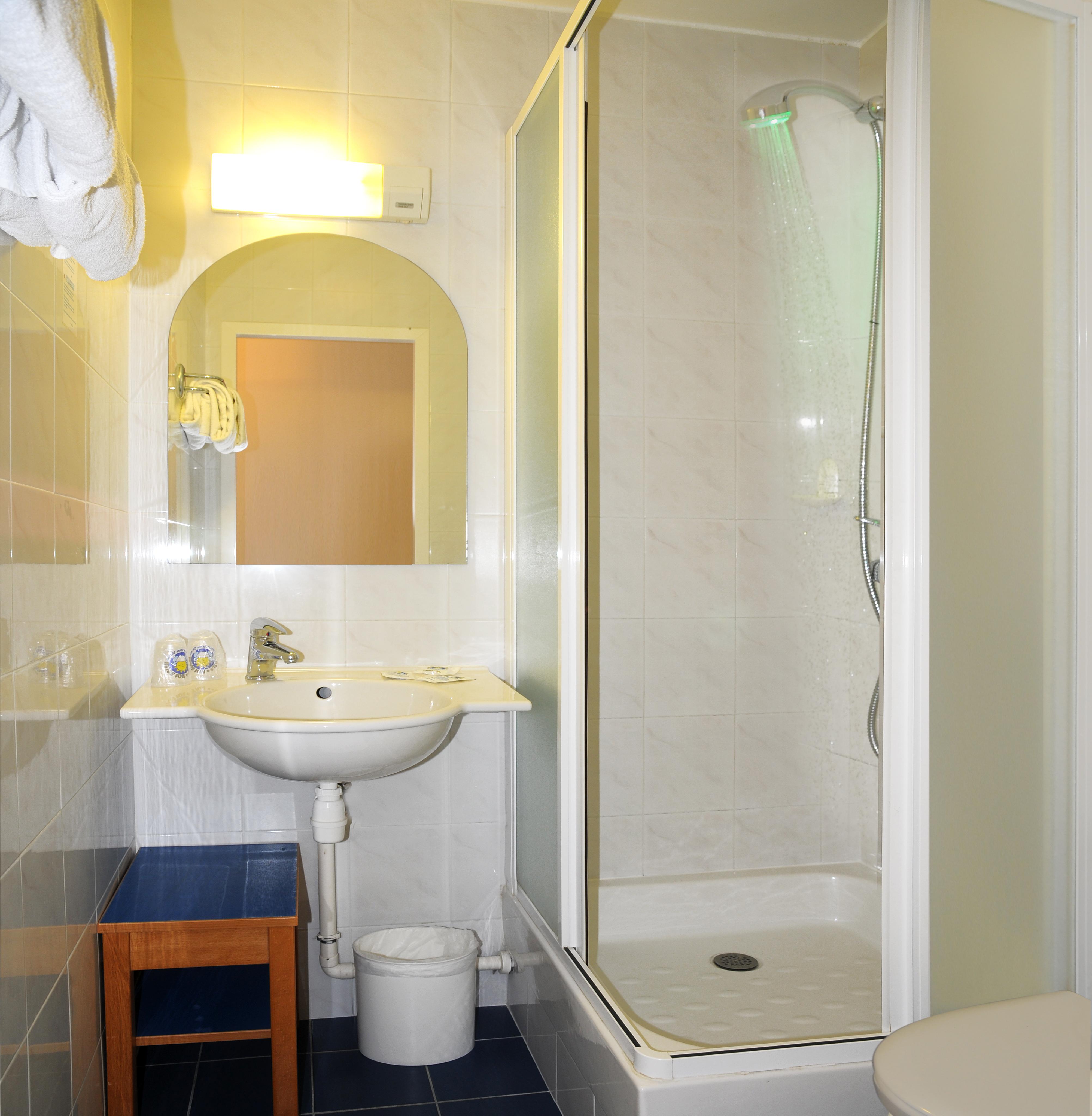 B&B Hotel Mulhouse Sausheim Exteriör bild
